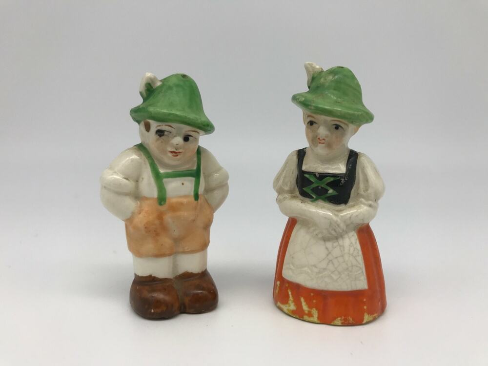 Vintage Salt and Pepper Shakers Orange and Green Dutch Couple Novelty Japan